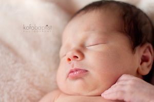 Enfield newborn photographer London // Scarlett Havannah {11 days old}